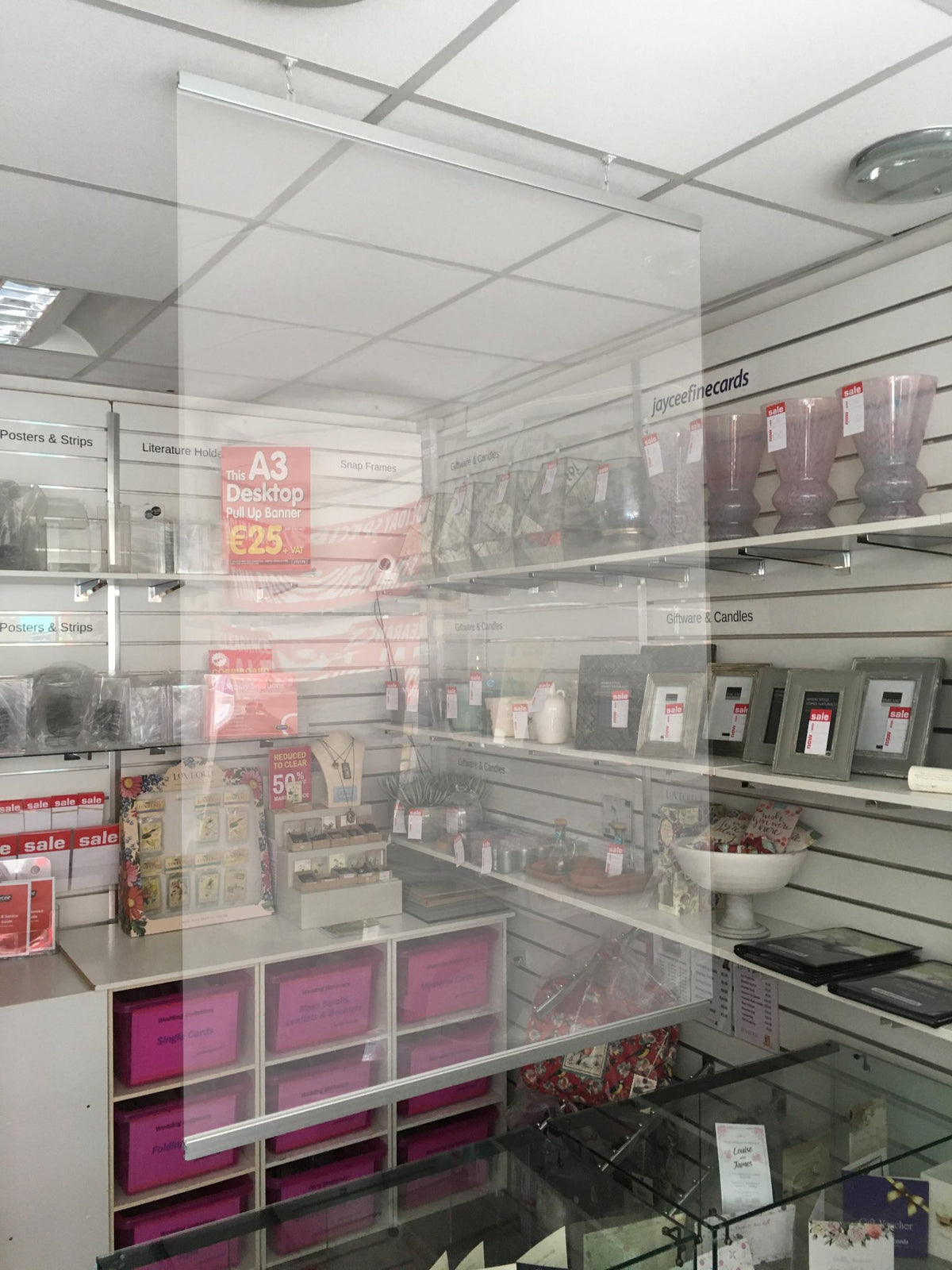 Counter Hanging Screen Flexible - Jaycee