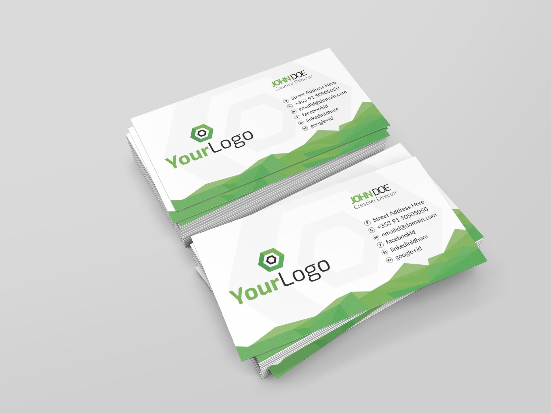 Business Card Design Mistakes to Avoid at All Costs - Jaycee